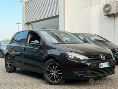 Usata VW Golf VII Comfortline 105 CV (77 kW) 2012 Other Berlina