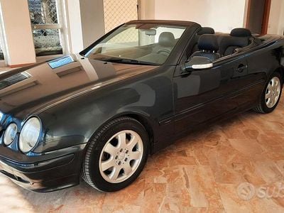 Usata Mercedes CLK230 Avantgarde 2001 Nero Cabrio