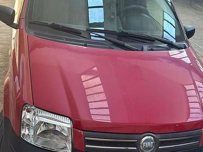 Usata Fiat Panda 77 CV (56 kW) 2007 Rosso Utilitaria