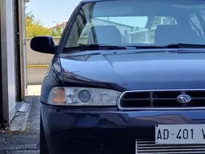 Usata Subaru Legacy 349 CV (256 kW) 1995 Blu/azzurro Station wagon