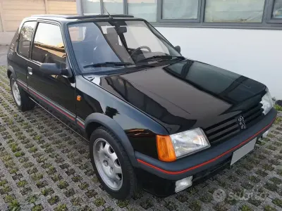 Usata Peugeot 205 GTi 128 CV (94 kW) 1987 Nero Berlina