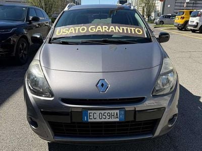 Usata Renault Clio GrandTour 75 CV (55 kW) 2010 Grigio Station wagon