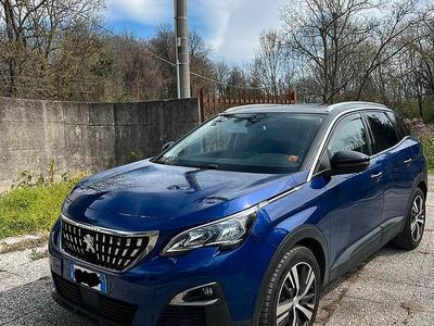 Usata Peugeot 3008 130 CV (95 kW) 2019 Blu Berlina