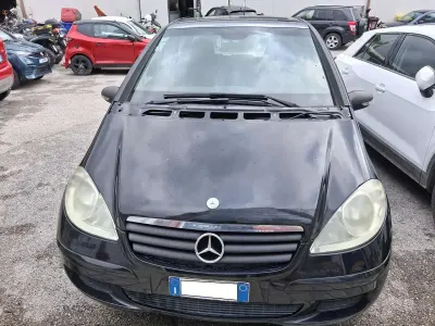 Usata Mercedes A160 Classic 82 CV (60 kW) 2005 Nero Monovolume