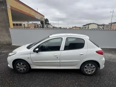 Begagnad Peugeot 206