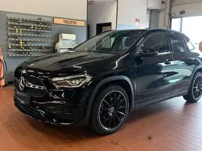 Begagnad Mercedes GLA250 Premium 160 HK (117 kW) 2021 SUV