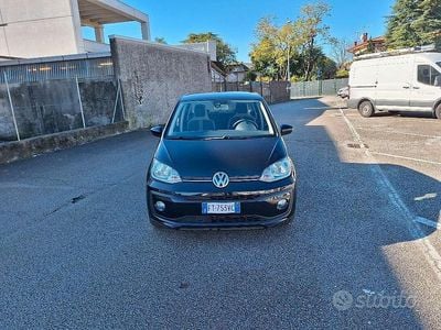 Nero Usata 2018 VW up! Utilitaria | 9980 € (Buon prezzo)