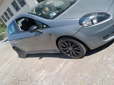 Usata Fiat Grande Punto 131 CV (96 kW) 2007 Grigio Utilitaria