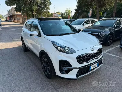 Usata Kia Sportage GT-Line 136 CV (100 kW) 2021 Bianco SUV