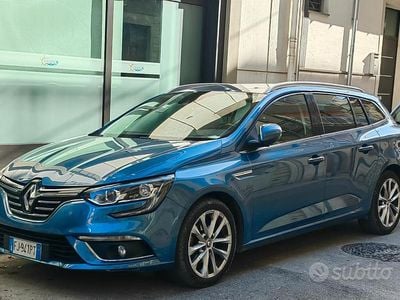Usata Renault Mégane GrandTour 110 CV (80 kW) 2017 Blu Station wagon