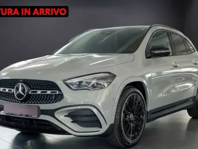 Usata Mercedes GLA200 Night 163 CV (119 kW) 2026 Grigio SUV
