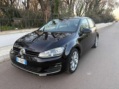 Usata VW Golf VII Highline 122 CV (89 kW) 2014 Berlina