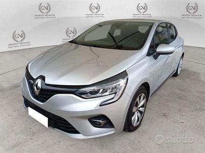 Usata Renault Clio V Business 86 CV (63 kW) 2020 Gray Berlina