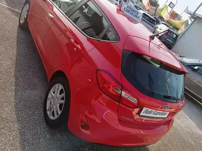 Usata Ford Fiesta 70 CV (51 kW) 2019 Utilitaria
