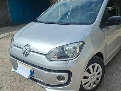Usata VW up! 2014 Utilitaria