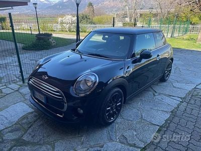 Usata Mini Cooper 136 CV (100 kW) 2015 Nero Utilitaria