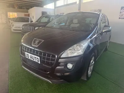 Gebraucht Peugeot 3008 Active 114 PS (83 kW) 2013 Schwarz Kombi