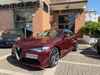 Usata Alfa Romeo Giulia Veloce 211 CV (155 kW) 2017 Rosso Berlina