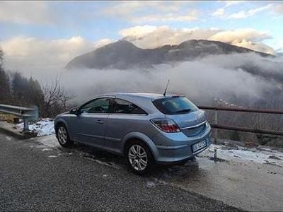 Opel Astra GTC
