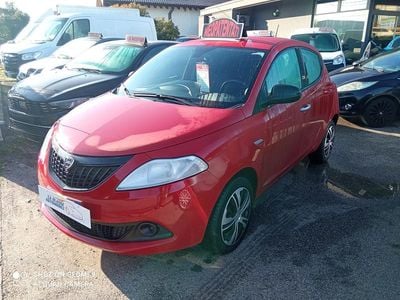 Usata Lancia Ypsilon S 69 CV (50 kW) 2023 Rosso Utilitaria