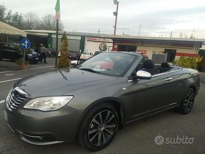 Usata Lancia Flavia 170 CV (125 kW) 2012 Grigio Cabrio