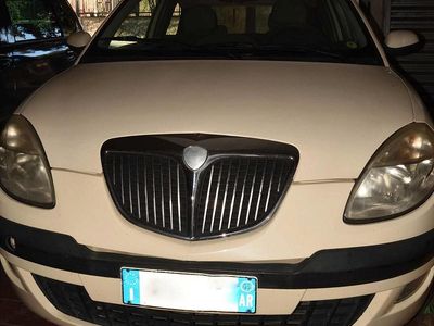 Usata Lancia Ypsilon 2005 Utilitaria