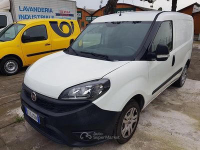 Usata Fiat Doblò 95 CV (69 kW) 2019 Bianco Monovolume
