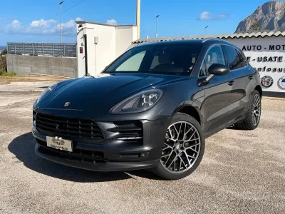 Gebraucht Porsche Macan 245 PS (180 kW) 2020 Grau SUV