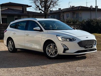 Begagnad Ford Focus Business Edition 120 HK (88 kW) 2019 Vit Kombi