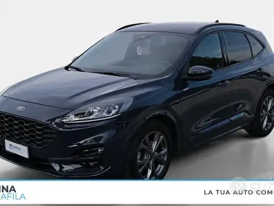 Usata Ford Kuga ST-Line 190 CV (139 kW) 2023 Blu blazer SUV