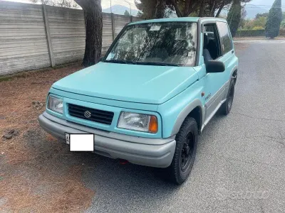 Usata Suzuki Vitara 97 CV (71 kW) 1996 Blu Station wagon
