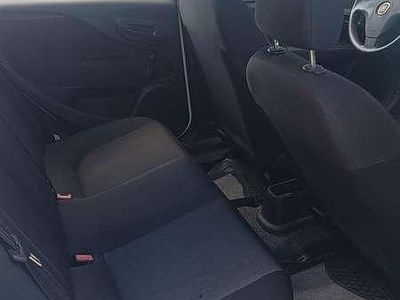 Usata Fiat Punto 69 CV (50 kW) 2016 Bianco Utilitaria