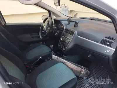 Usata Fiat Grande Punto 75 CV (55 kW) 2007 Grigio Utilitaria