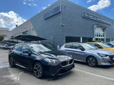 Begagnad BMW 118 M Sport 150 HK (110 kW) 2025 Svart Halvkombi