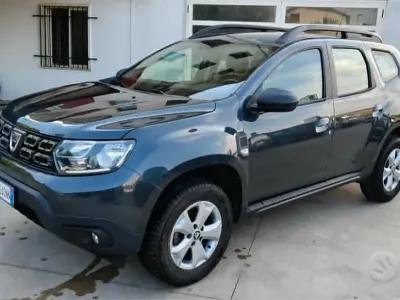 Usata Dacia Duster Comfort 101 CV (74 kW) 2021 Grigio SUV