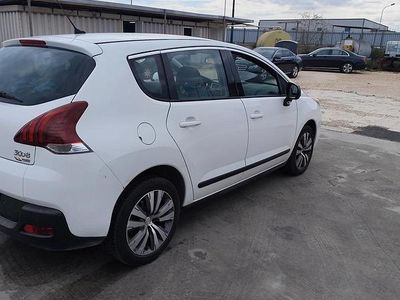 Usata Peugeot 3008 2014 Bianco Station wagon