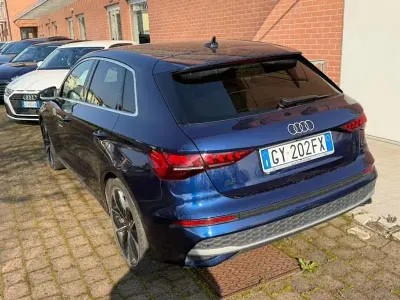 Usata Audi A3 Sportback 150 CV (110 kW) 2025 Blu Utilitaria