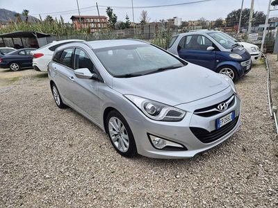 Usata Hyundai i40 136 CV (100 kW) 2012 Argento Station wagon