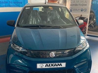 Nuova Aixam City 2025 Blu Utilitaria