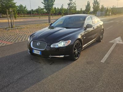 Usata Jaguar XF 275 CV (202 kW) 2010 Nero Berlina