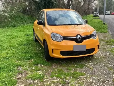 Usata Renault Twingo Equilibre 65 CV (47 kW) 2022 Giallo Utilitaria
