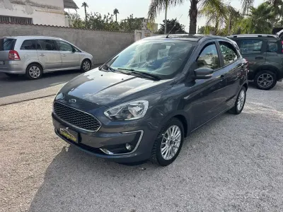 Usata Ford Ka Plus Ultimate 86 CV (63 kW) 2018 Grigio Utilitaria
