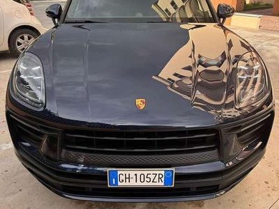 Usata Porsche Macan 265 CV (194 kW) 2022 Blu/azzurro SUV