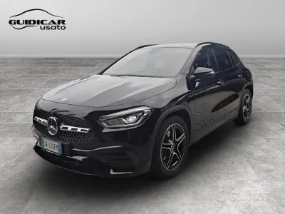 Occasion Mercedes GLA200 Premium 150 ch (110 kW) 2023 Noir SUV