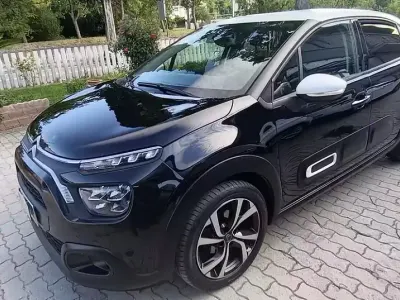 Usata Citroën C3 PureTech 100 CV (73 kW) 2022 Nero Utilitaria