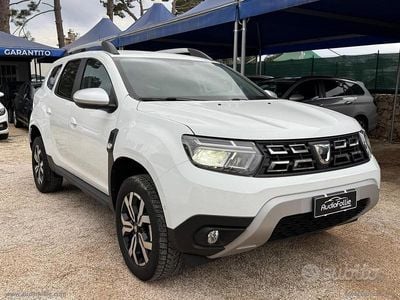 Usata Dacia Duster Prestige 101 CV (74 kW) 2022 Bianco SUV