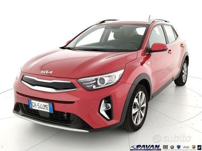 Usata Kia Stonic Style 100 CV (73 kW) 2022 Rosso SUV