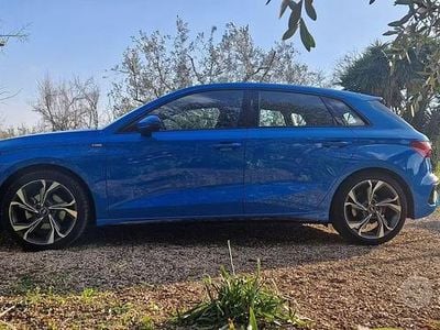 Usata Audi A3 S-Line 116 CV (85 kW) 2022 Blu Berlina