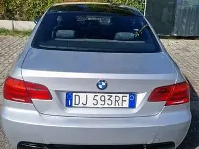 Usata BMW 320 177 CV (130 kW) 2007 Argento Coupé