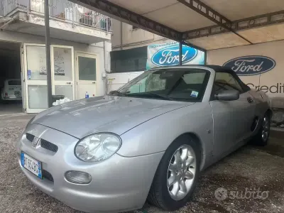 Usata MG F 120 CV (88 kW) 2001 Grigio Cabrio